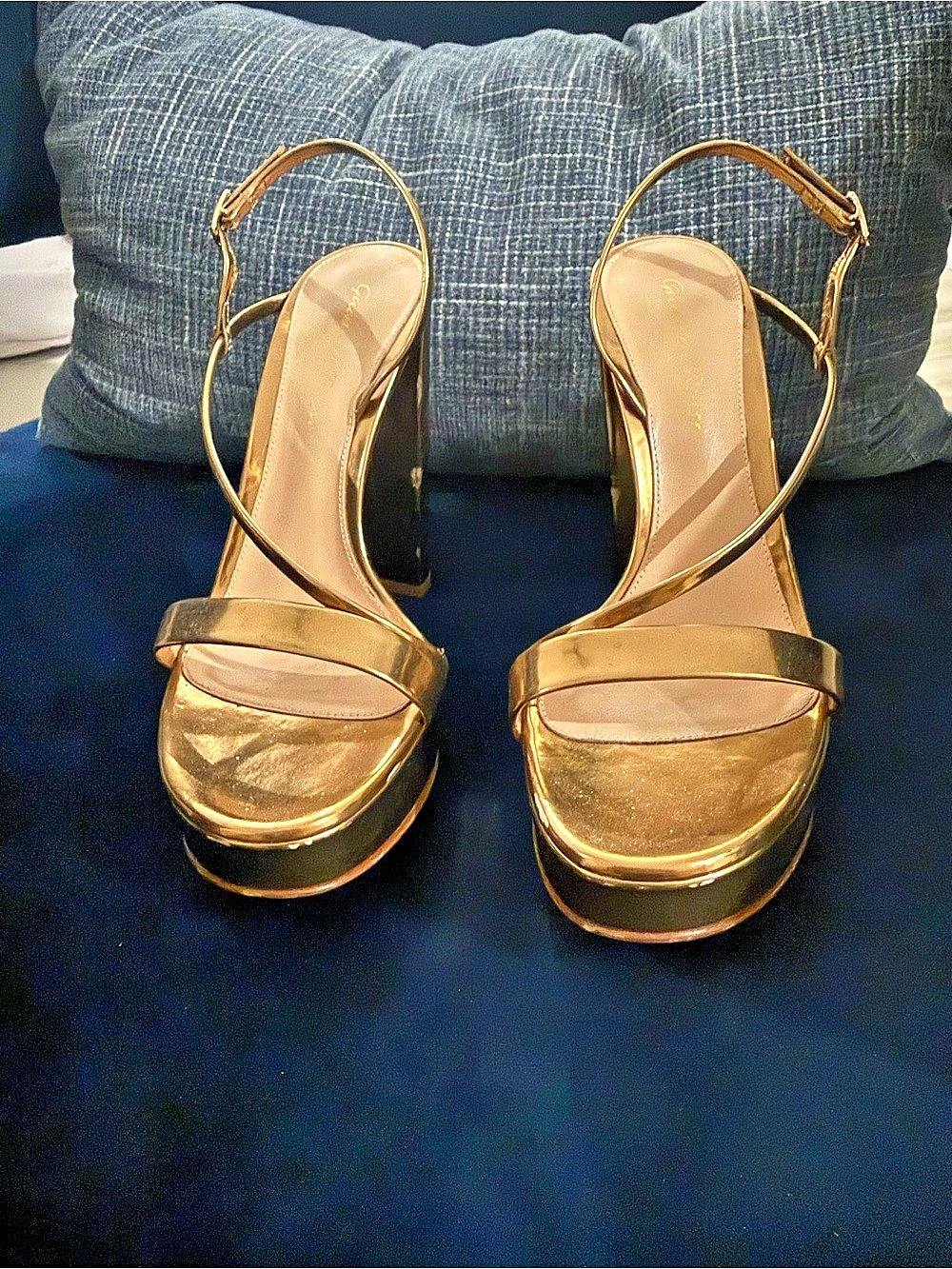 Gianvito Rossi Marlena Platform Sandals Gold